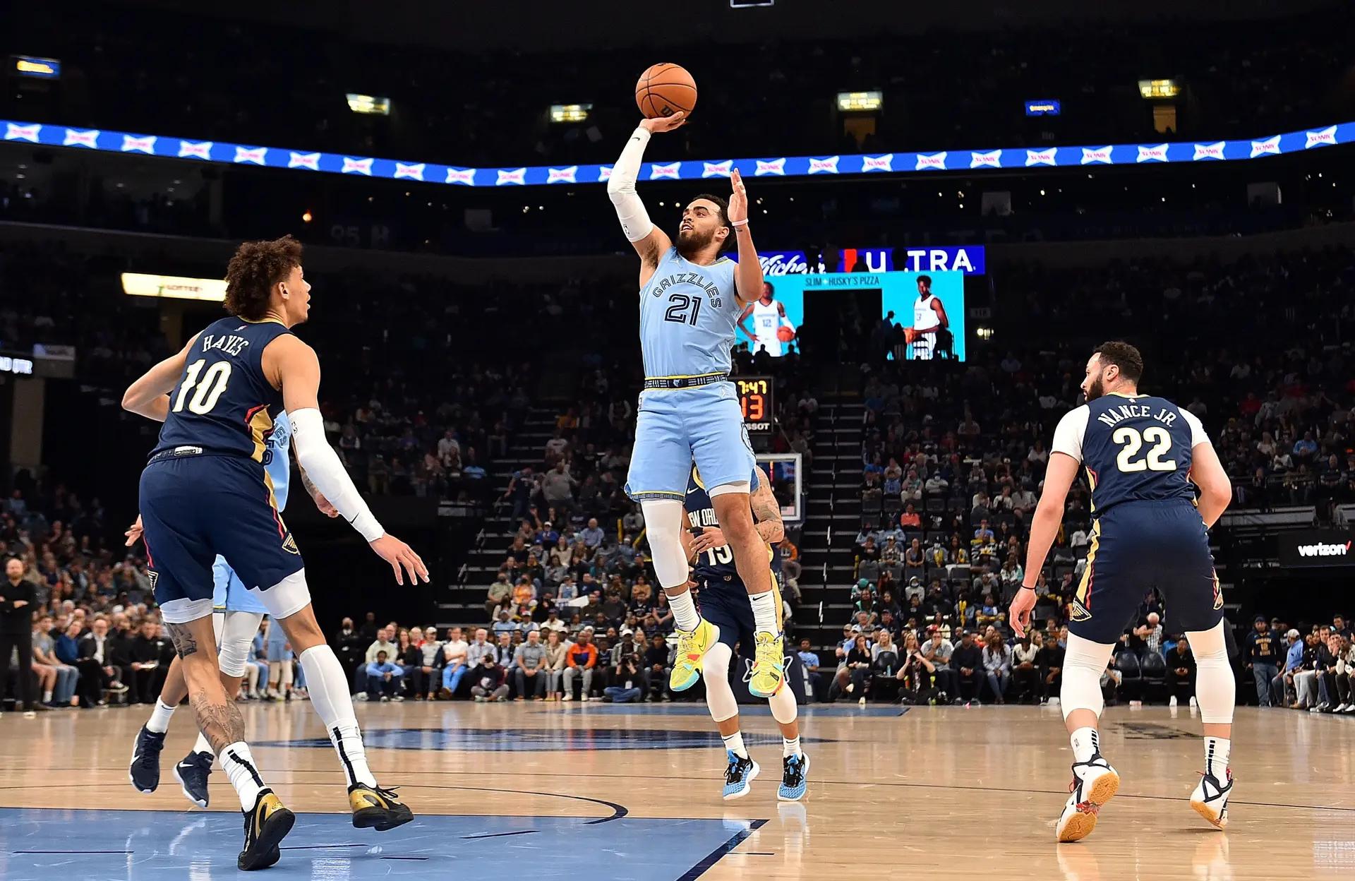 鹈鹕惨败灰熊，英格拉姆32分助攻