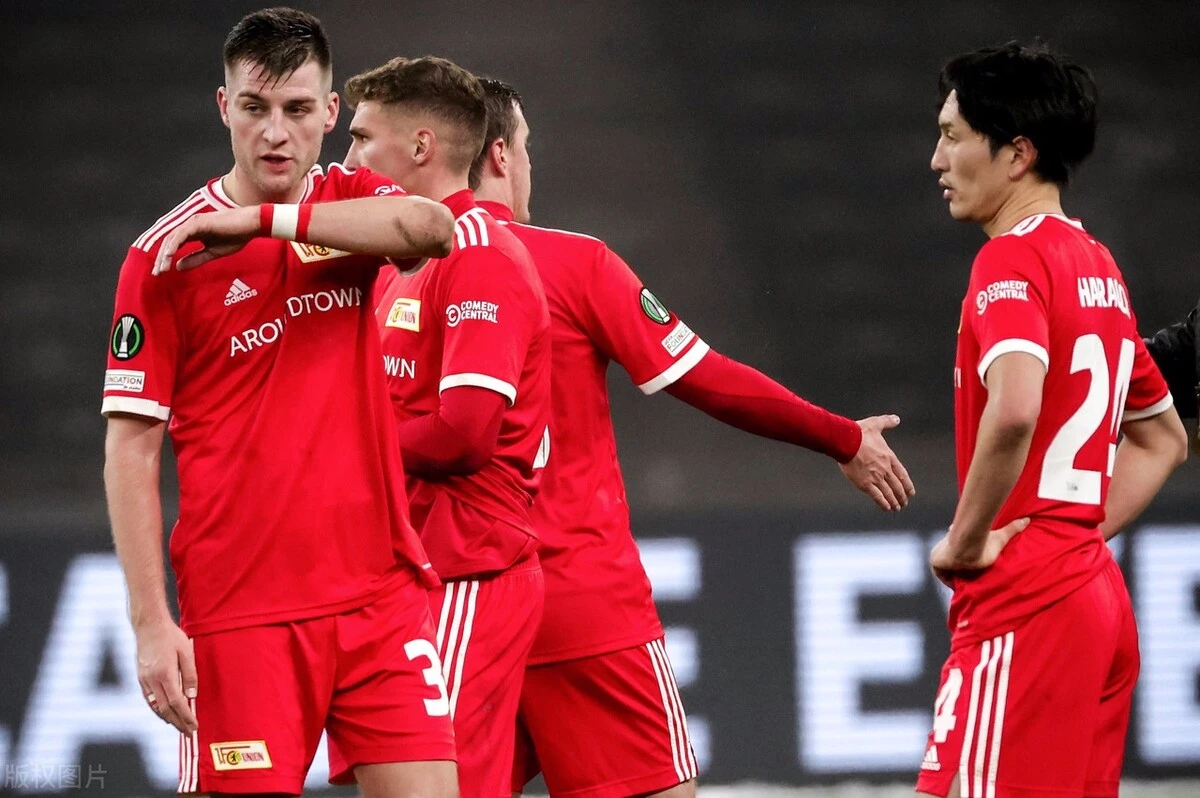 奥格斯堡客场大胜，客场气势如虹