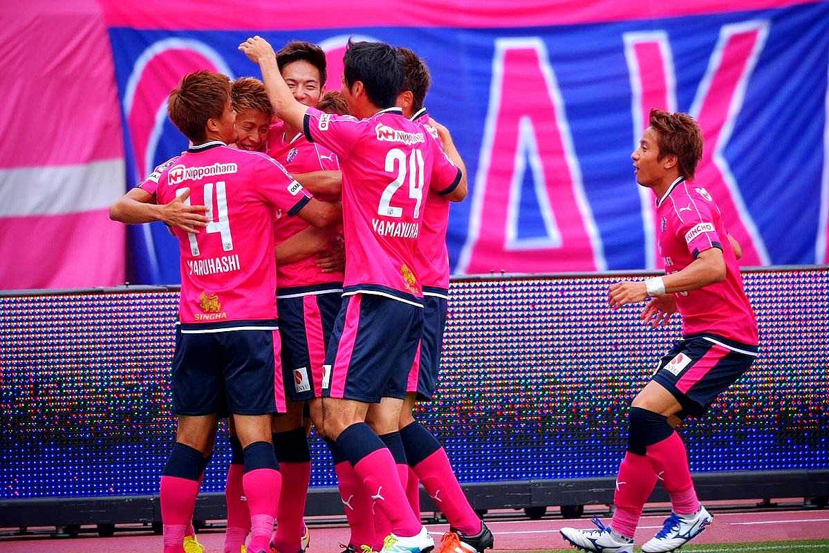 鹿岛鹿角击败对手，赢得关键比赛！