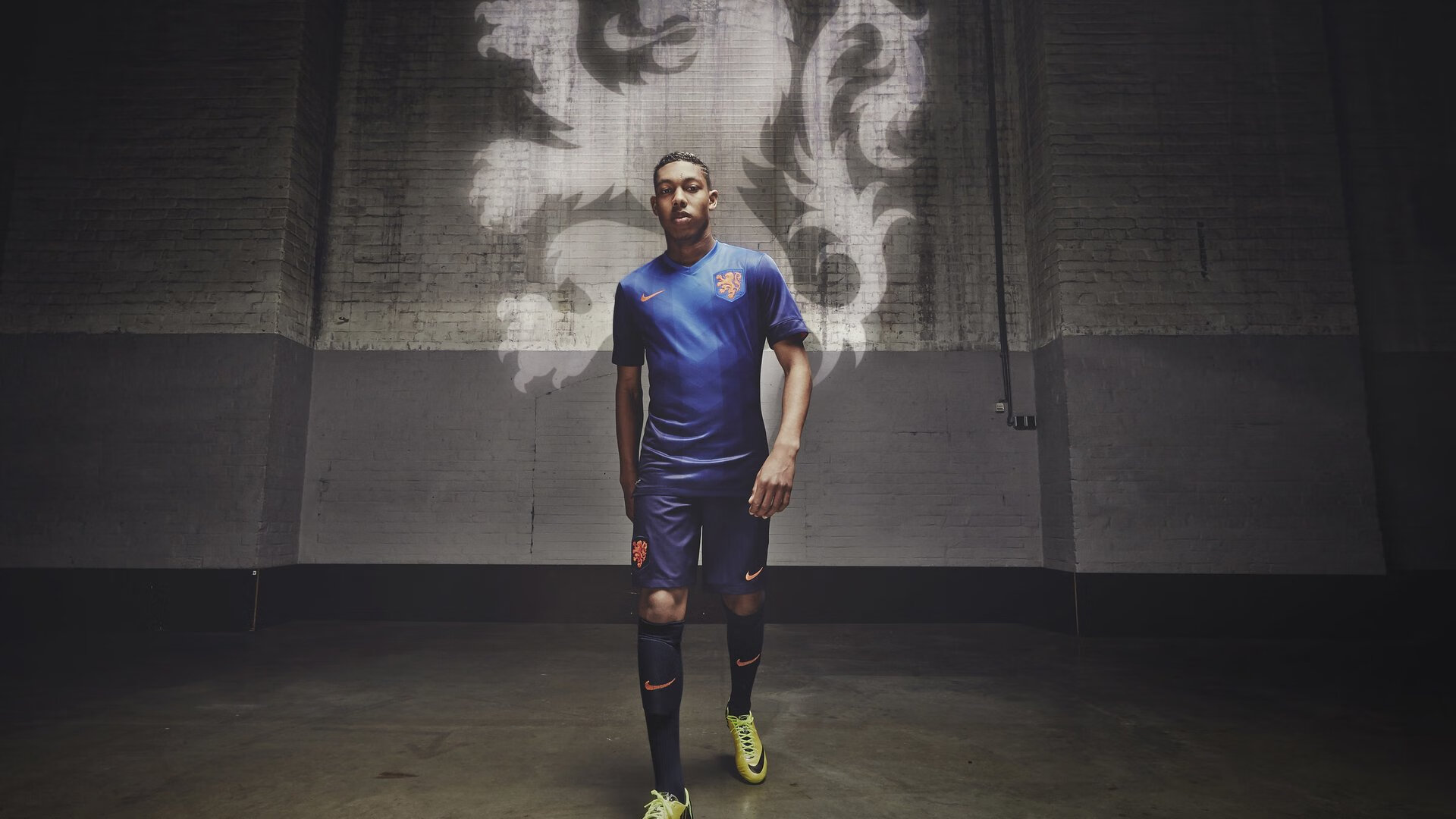 开云体育中国-鏖战与统治，绿茵场上的僵局与球台上的绝对领域